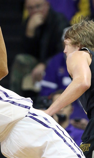 Tuttle lifts No. 18 Northern Iowa to upset of No. 12 Wichita State